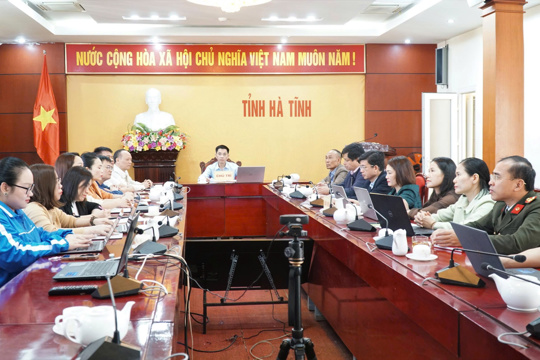 Hà Tĩnh tham dự Hội nghị toàn quốc tổng kết thi hành Luật Hôn nhân và Gia đình năm 2014