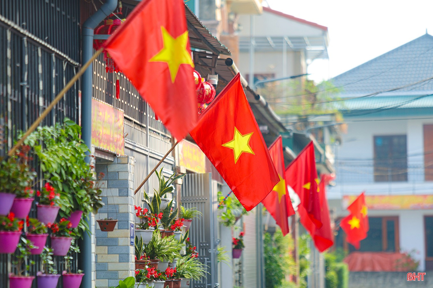 Hà Tĩnh rực rỡ cờ hoa mừng ngày hội lớn của đất nước