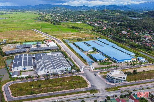 Loạt doanh nghiệp đăng ký đầu tư hạ tầng cụm công nghiệp tại Hà Tĩnh 