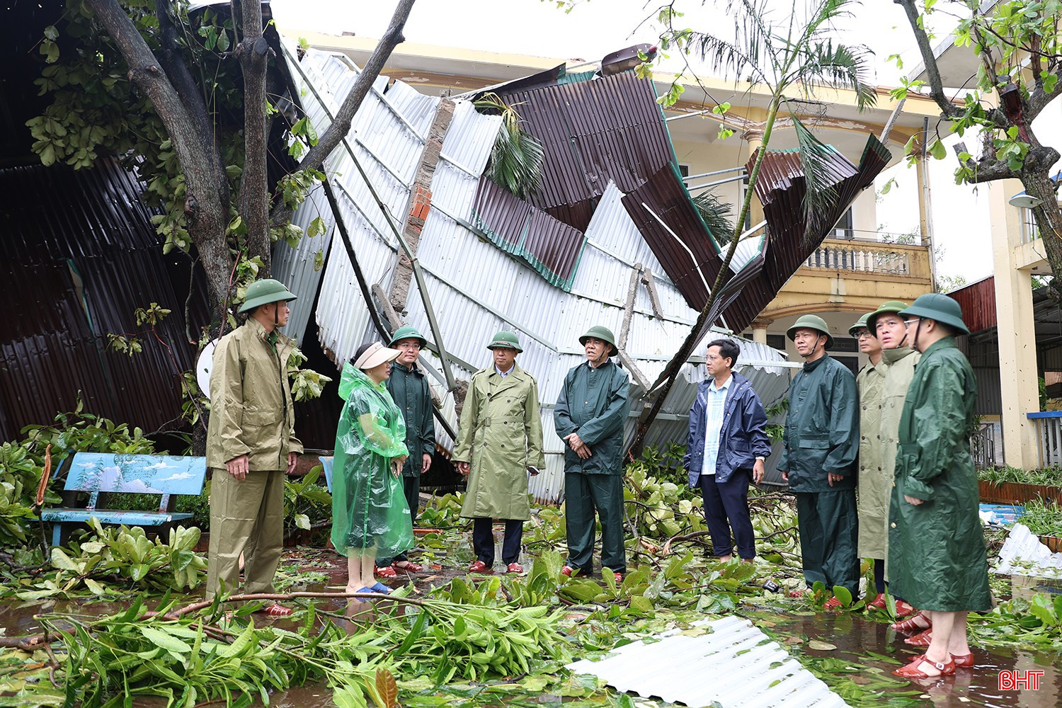  Chủ tịch UBND tỉnh: Ưu tiên khắc phục nhà dân, cơ sở giáo dục hư hại
