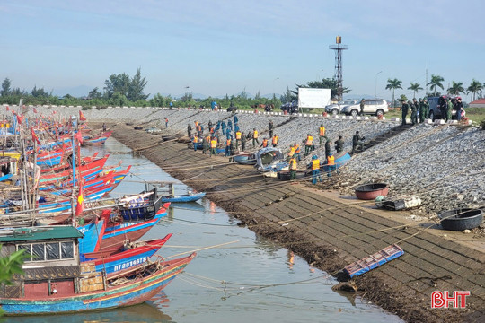  Cơ quan chuyên môn Hà Tĩnh hướng dẫn ứng phó bão 5