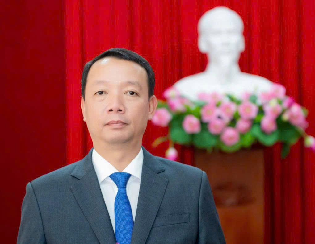 Quá trình công tác của tân Chủ tịch UBND tỉnh Hà Tĩnh Phan Thiên Định